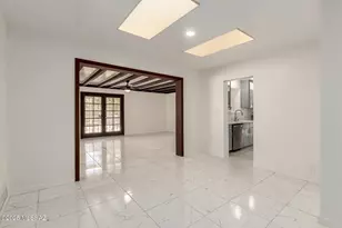 2550 N Van Buren Ave, Tucson, AZ 85712 - Photo 15