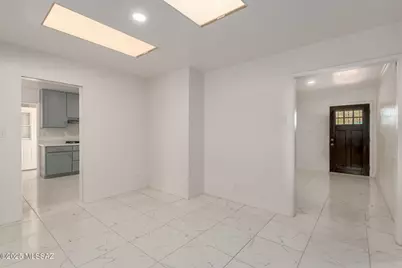 2550 N Van Buren Avenue, Tucson, AZ 85712 - Photo 17
