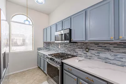 5874 S Azure Vista Way, Green Valley, AZ 85622 - Photo 9