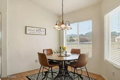 8000 W Mural Hill Drive, Tucson, AZ 85743 - Photo 7