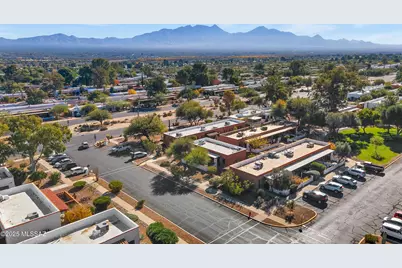 341 W Camino Penasco #B, Green Valley, AZ 85614 - Photo 21