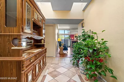 6807 E Dorado Court, Tucson, AZ 85715 - Photo 5