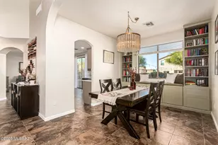 8022 S Fenway Dr, Tucson, AZ 85756 - Photo 11