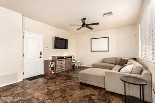 8022 S Fenway Dr, Tucson, AZ 85756 - Photo 9