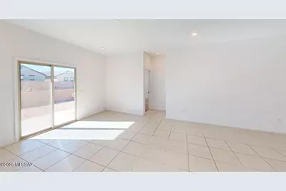 10457 Vandever Drive, Marana, AZ 85653 - Photo 7