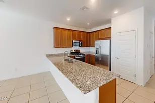 10457 Vandever Dr, Marana, AZ 85653 - Photo 5