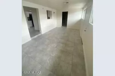 8032 E Kenyon Drive, Tucson, AZ 85710 - Photo 7