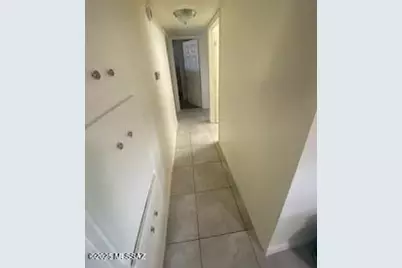 8032 E Kenyon Drive, Tucson, AZ 85710 - Photo 9