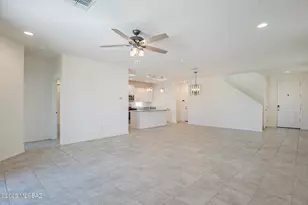 11267 S Weismann Dr, Vail, AZ 85641 - Photo 9