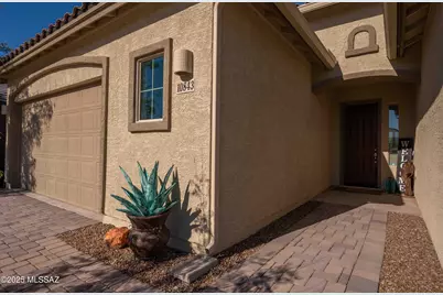 10843 N Cactus Point Drive, Tucson, AZ 85742 - Photo 11