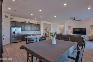 10843 N Cactus Point Dr, Tucson, AZ 85742 - Photo 13