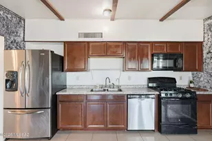 9571 E 33rd St, Tucson, AZ 85748 - Photo 13