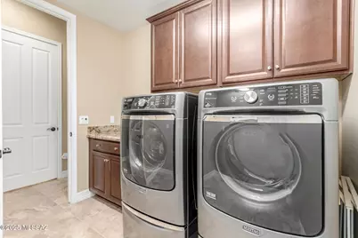 3813 N Foothills Club Avenue, Tucson, AZ 85750 - Photo 21