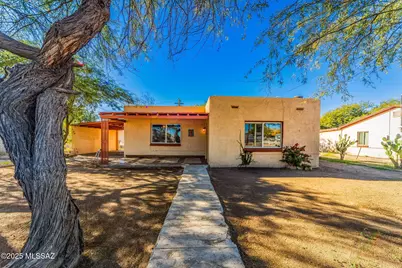 3702 S Clark Avenue, Tucson, AZ 85713 - Photo 1