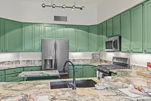 9731 E Kleindale Rd, Tucson, AZ 85749 - Photo 17