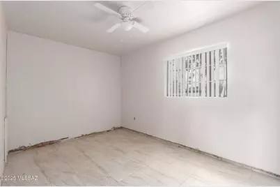 418 E Roger Road, Tucson, AZ 85705 - Photo 9