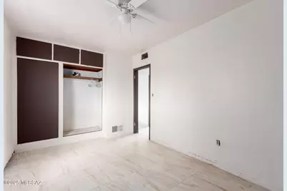 418 E Roger Road, Tucson, AZ 85705 - Photo 11