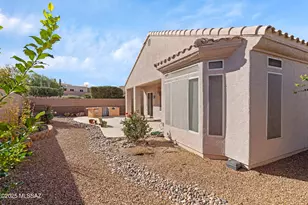 333 W Continental Vista Pl, Green Valley, AZ 85614 - Photo 23