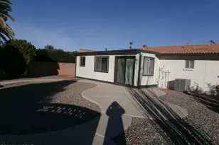 152 E La Pera, Green Valley, AZ 85614 - Photo 25