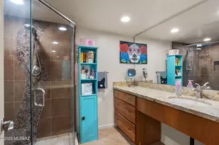8615 N Hickory Dr, Tucson, AZ 85704 - Photo 19