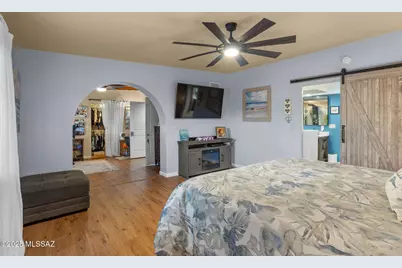 8615 N Hickory Drive, Tucson, AZ 85704 - Photo 23