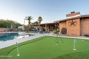 8615 N Hickory Dr, Tucson, AZ 85704 - Photo 27