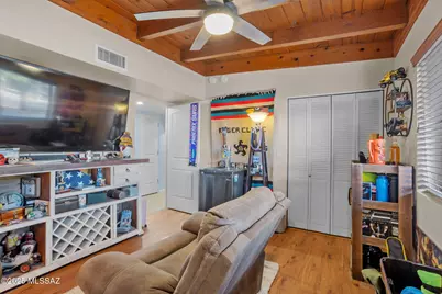 8615 N Hickory Drive, Tucson, AZ 85704 - Photo 15