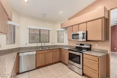 4792 S Meadow Ridge Drive, Green Valley, AZ 85622 - Photo 3