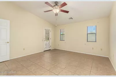 4792 S Meadow Ridge Drive, Green Valley, AZ 85622 - Photo 13