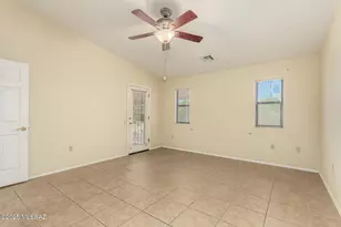 4792 S Meadow Ridge Dr, Green Valley, AZ 85622 - Photo 13