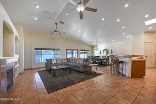 844 S Deer Meadow Loop, Tucson, AZ 85745 - Photo 5