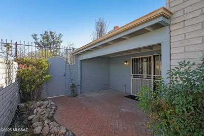 4331 E Hampton Circle, Tucson, AZ 85712 - Photo 17