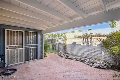 4331 E Hampton Circle, Tucson, AZ 85712 - Photo 9