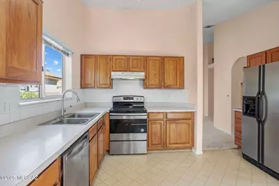 9960 E Covington Street, Tucson, AZ 85748 - Photo 5