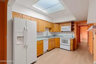 5132 N Pueblo Villas Dr, Tucson, AZ 85704 - Photo 11