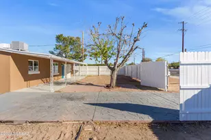 4029 E Fort Lowell Rd, Tucson, AZ 85712 - Photo 29