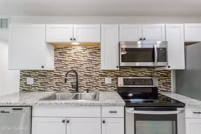 4029 E Fort Lowell Road, Tucson, AZ 85712 - Photo 11