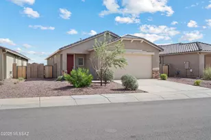 21900 E Thunderhead Dr, Red Rock, AZ 85145 - Photo 3