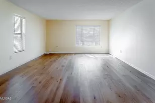 730 W Camino Iturbide, Green Valley, AZ 85622 - Photo 7