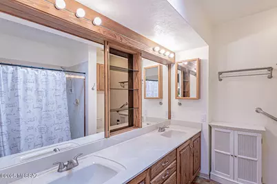 730 W Camino Iturbide, Green Valley, AZ 85622 - Photo 31