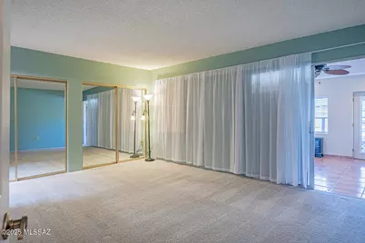 730 W Camino Iturbide, Green Valley, AZ 85622 - Photo 27