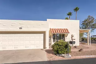 730 W Camino Iturbide, Green Valley, AZ 85622 - Photo 3