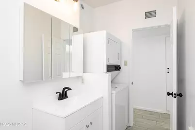 6909 E Oberlin Drive, Tucson, AZ 85710 - Photo 11