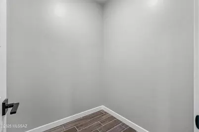 1009 E Silver Ray Drive, Tucson, AZ 85737 - Photo 27