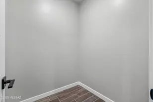 1009 E Silver Ray Dr, Tucson, AZ 85737 - Photo 27