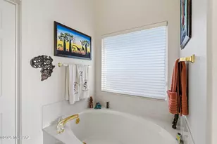 1465 W Bridalveil Pl, Tucson, AZ 85737 - Photo 27