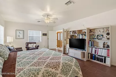 1465 W Bridalveil Place, Tucson, AZ 85737 - Photo 29