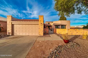 1000 W Rio Guaymas, Green Valley, AZ 85614 - Photo 1