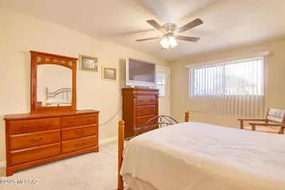 310 E Paseo Verde, Green Valley, AZ 85614 - Photo 13