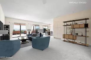 937 W Desert Hills Dr, Green Valley, AZ 85622 - Photo 7